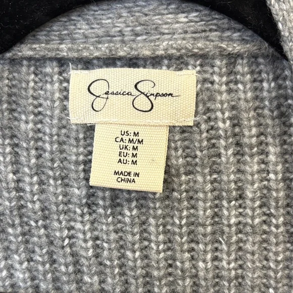 Gray Ribbed Button-Up Cardigan - Picture 2 of 3